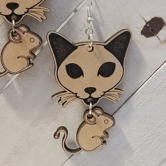 Handmade Cat & Mouse Earrings - Laser Cut Wood Dangle Jewelry Gift 4 Pet Lovers - Picture 2 of 8
